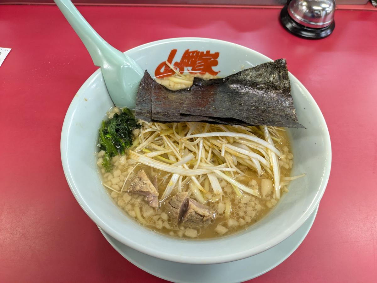 山岡家