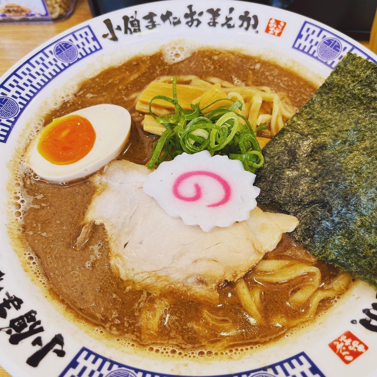 豚骨魚介ラーメン 小僧またおまえか。