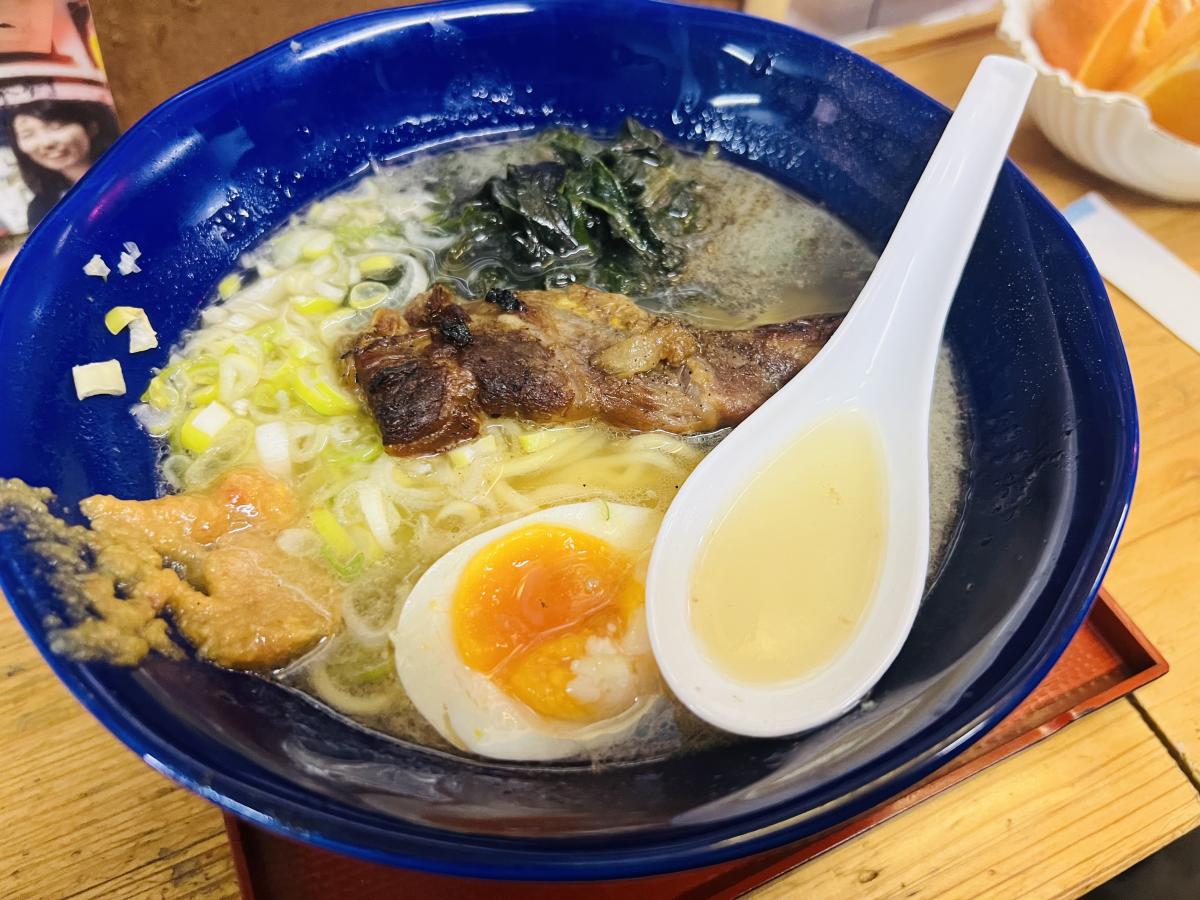 島ラーメン ハレルヤ食堂