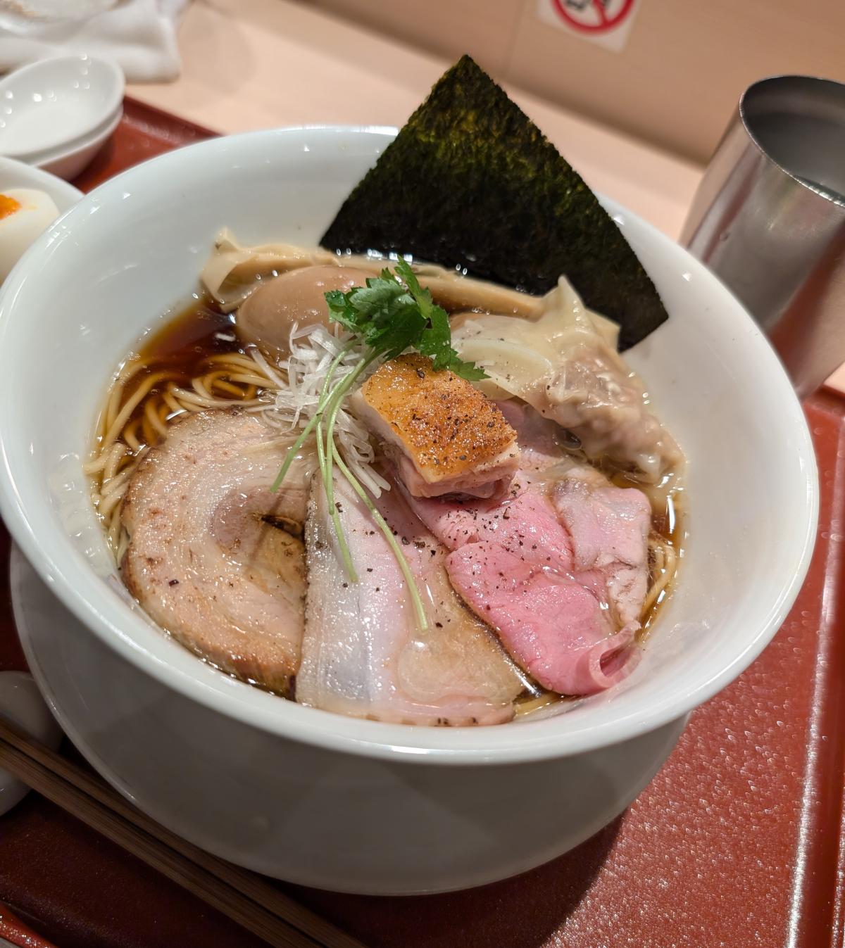 麦と麺助